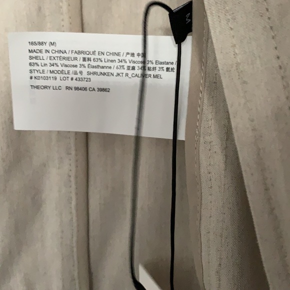 🔥🆕 THEORY Shrunken Jean Jacket 🔥 - Picture 6 of 7